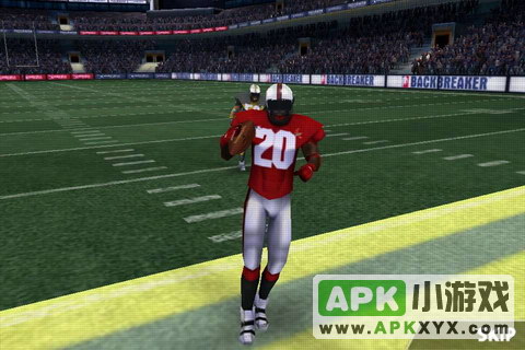美式足球高清版：Backbreaker Football