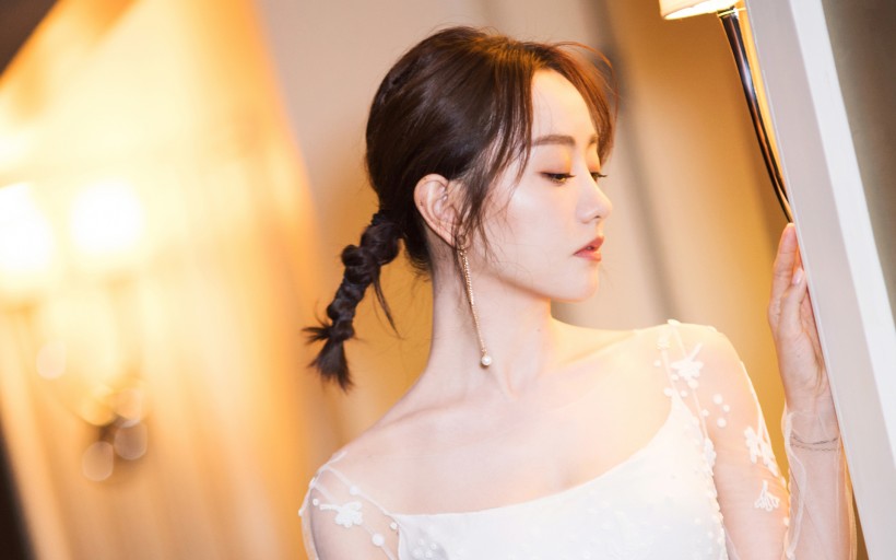 美女明星杨蓉手机壁纸