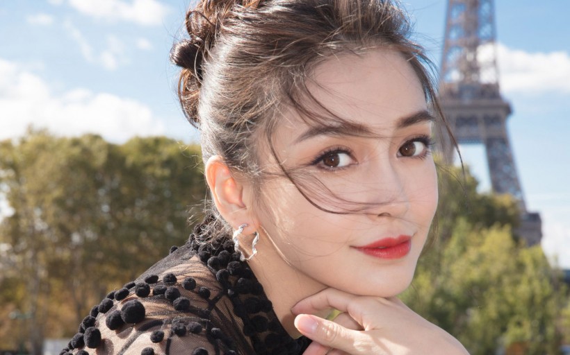 Angelababy摩登黑色优雅性感手机壁纸