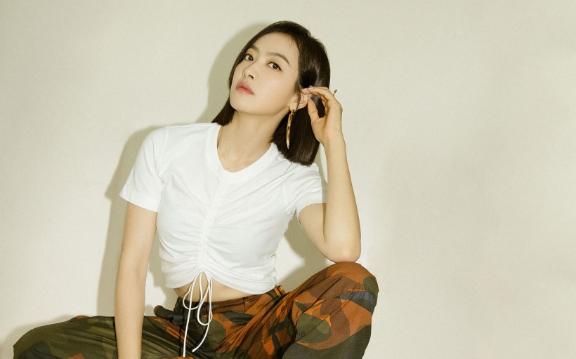 美女明星宋茜手机壁纸