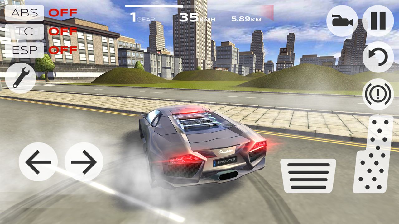 极限驾车模拟:Extreme Car Driving Simulator
